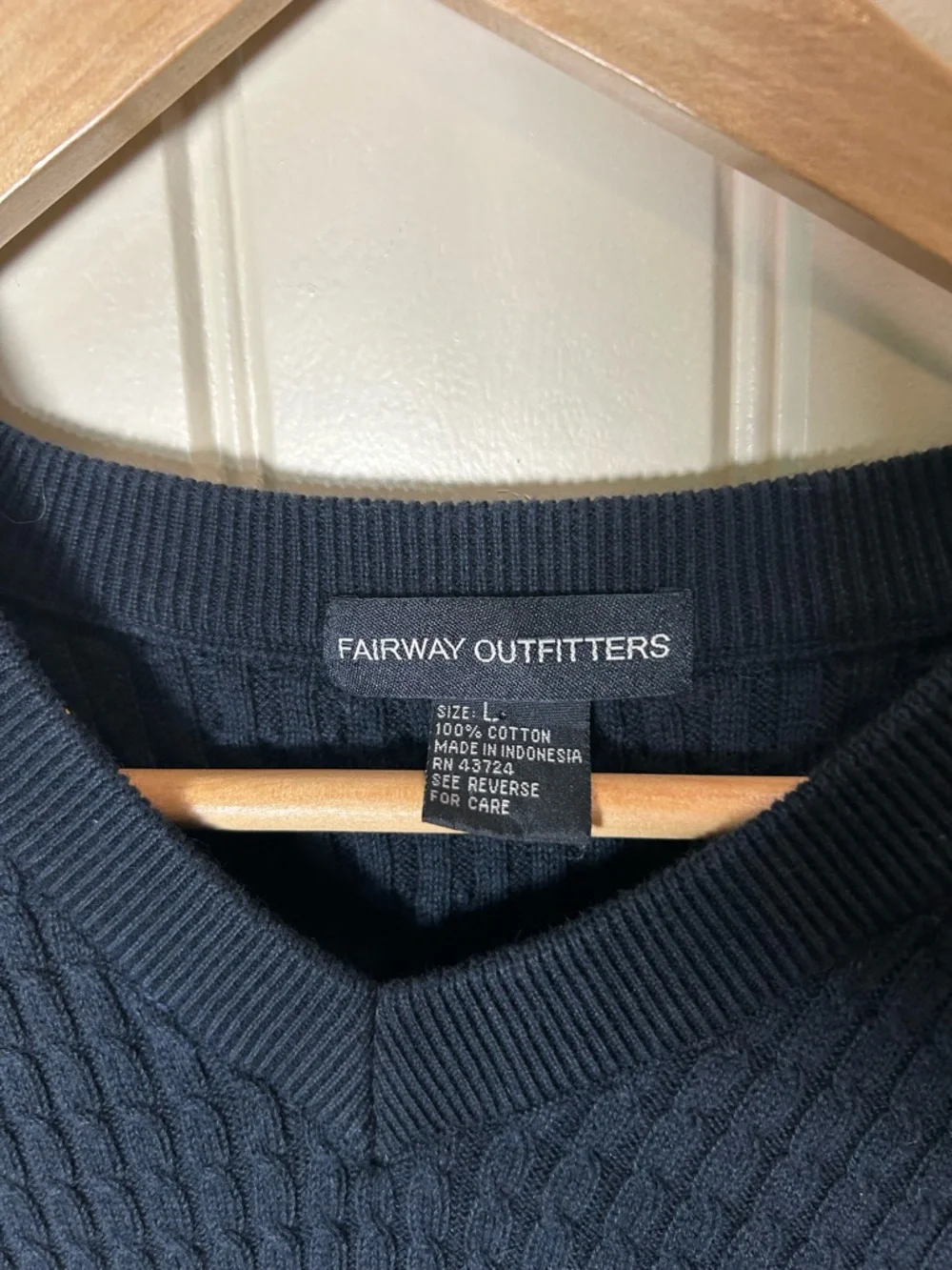 Fairway Outfitters Men's Navy Cable Knit Golf Vest Sweater Preppy V- Neck logo L - Picture 3 of 7